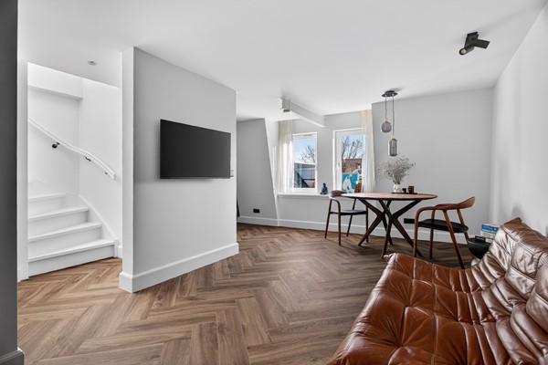 Medium property photo - Cornelis Anthoniszstraat 41-4, 1071 VR Amsterdam